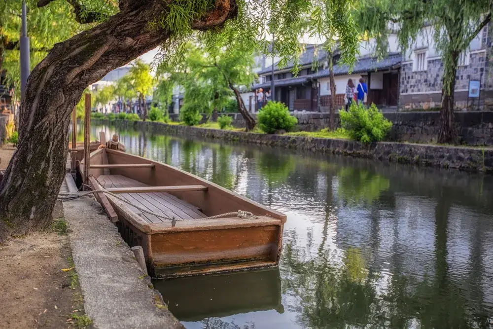 Journey to Okayama: Kurashiki, Bizen Ware, and Inujima Canal and traditional white-walled buildings in Kurashiki Bikan Historical Quarter, Okayama